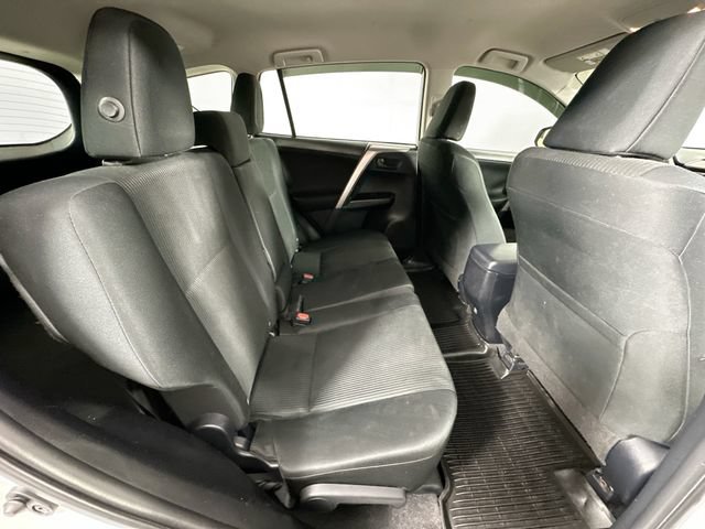 Used 2017 Toyota RAV4 LE w/ Carpet Mat Package AWD/4WD image 23
