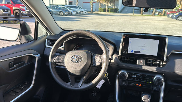 Used 2025 Toyota RAV4 LE FWD image 14
