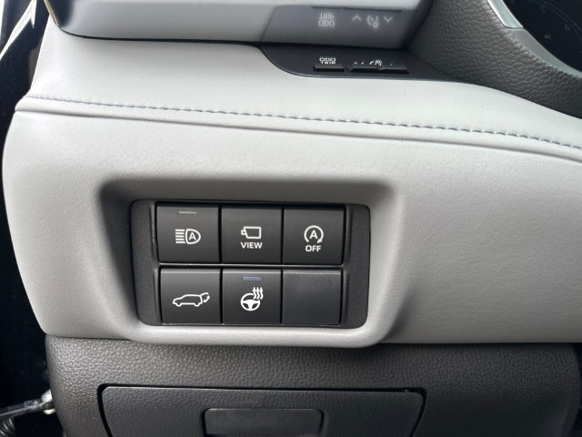 New 2026 Toyota Highlander Platinum AWD/4WD image 30