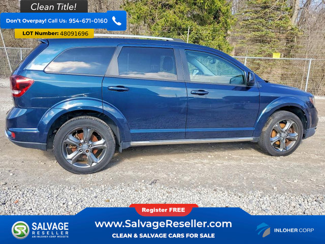 Used 2015 Dodge Journey Crossroad w/ Flexible Seating Group image 4