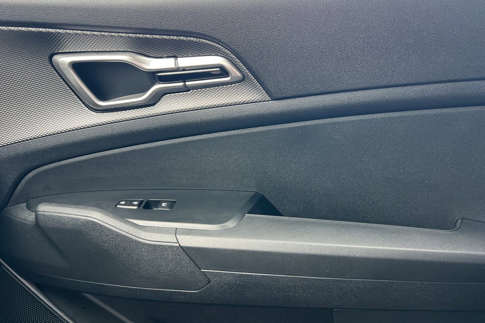 Certified 2025 Kia Sportage LX image 20