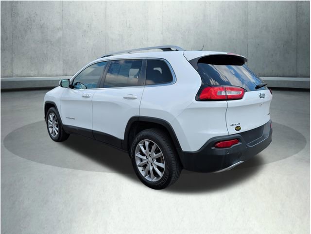 Used 2018 Jeep Cherokee Limited AWD/4WD image 3