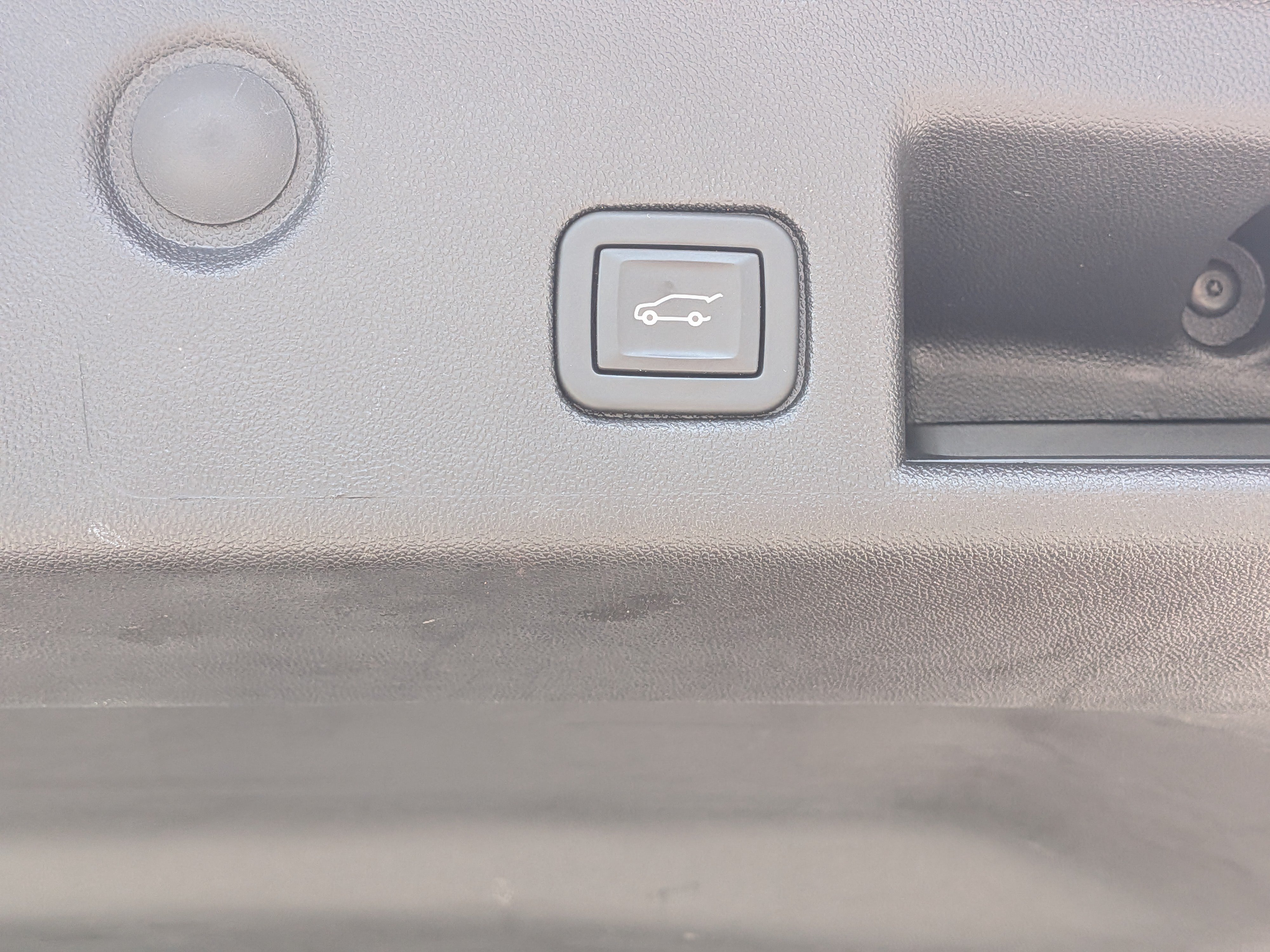 Used 2024 Chevrolet Equinox LT FWD image 14
