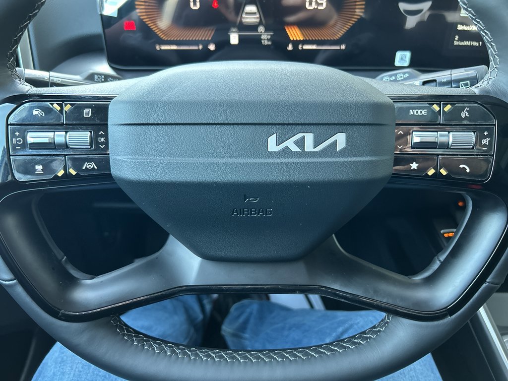 New 2026 Kia Sorento S w/ S Panoramic Sunroof Package image 25