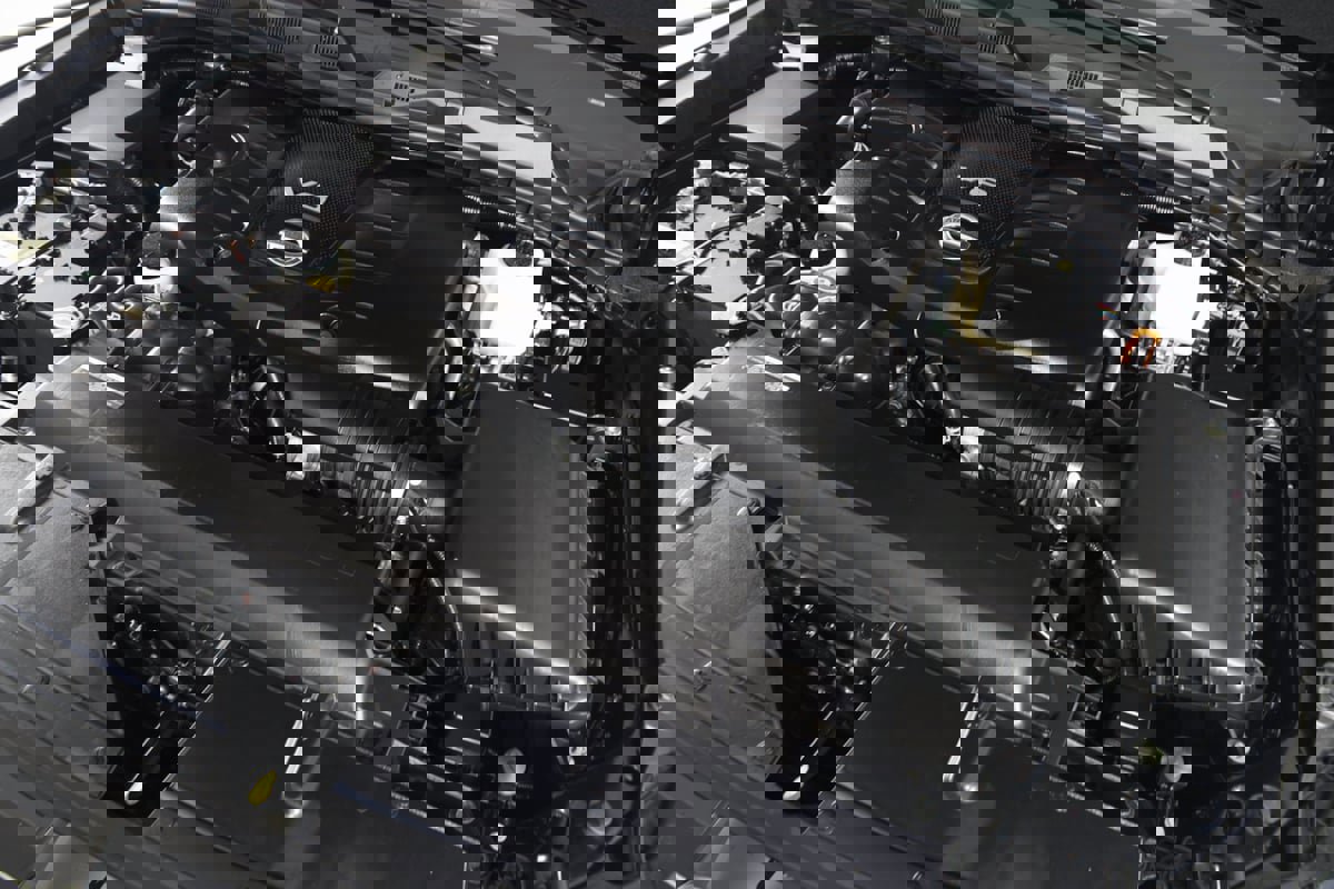 Used 2024 Nissan Armada SL w/ Captain's Chairs Package image 19