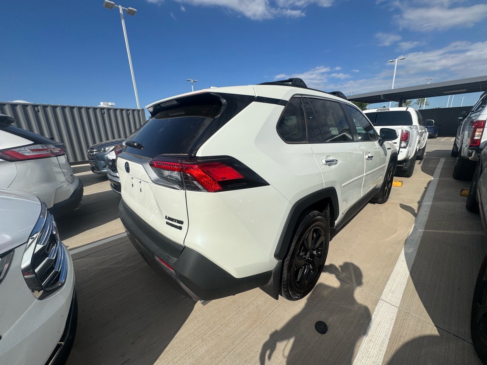 Used 2021 Toyota RAV4 Limited AWD/4WD image 5