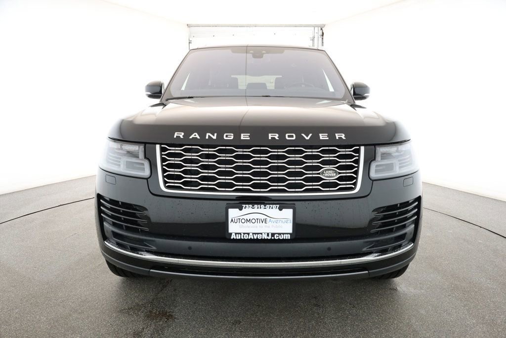 Used 2022 Land Rover Range Rover Westminster Edition image 2