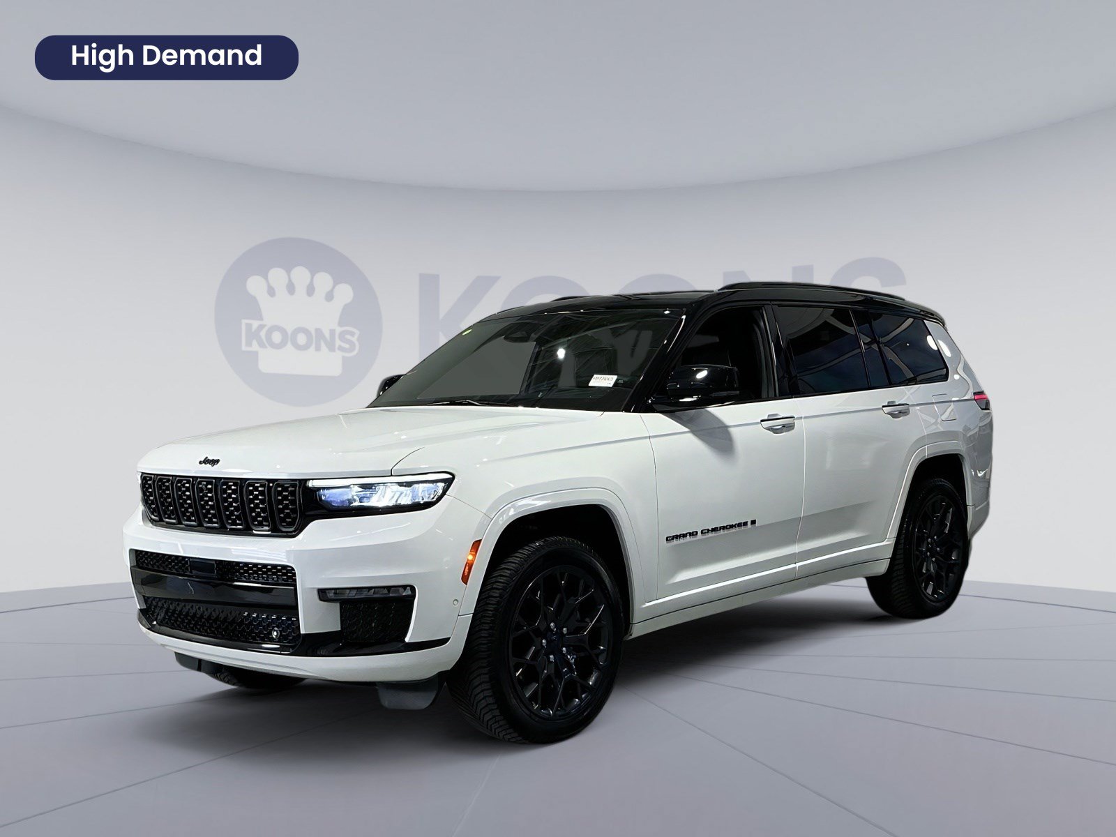 Used 2025 Jeep Grand Cherokee L Summit AWD/4WD image 1