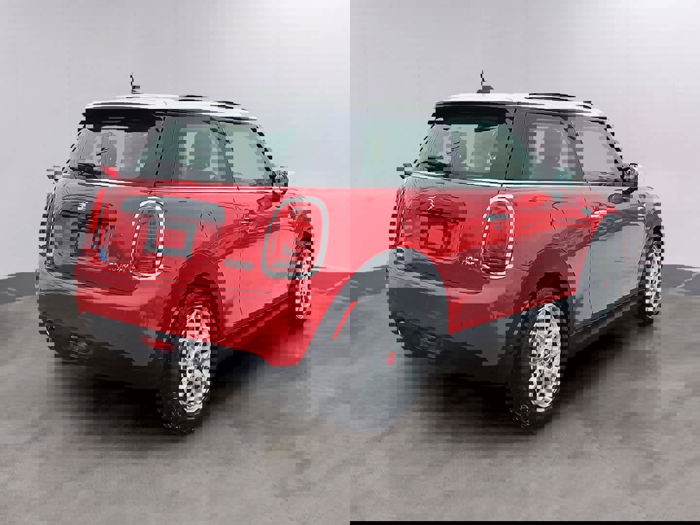 Used 2021 MINI Cooper 2-Door Hardtop w/ 6.5" Touchscreen Package image 4