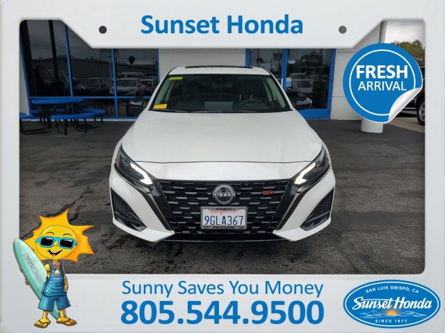 Used 2023 Nissan Altima 2.5 SR w/ SR Premium Package image 4