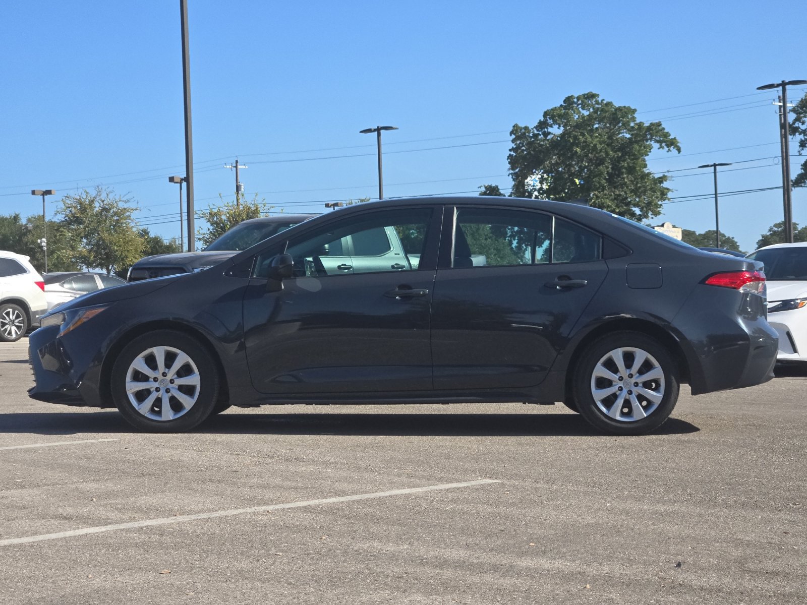 Certified 2024 Toyota Corolla LE FWD image 2