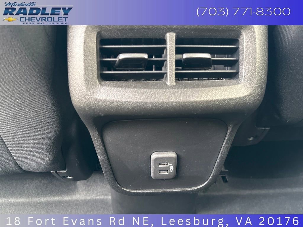 Certified 2022 Chevrolet Equinox LT w/ Driver Convenience Package image 24