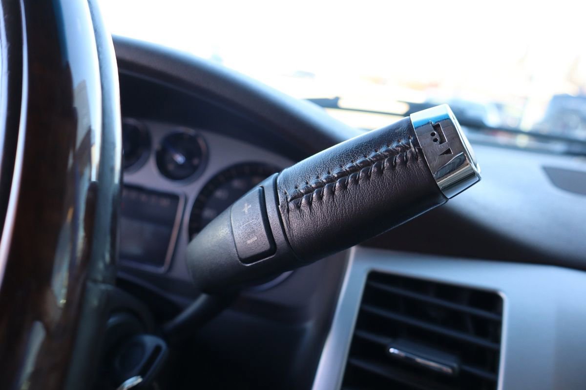 Used 2007 Cadillac Escalade AWD w/ Information Package image 26