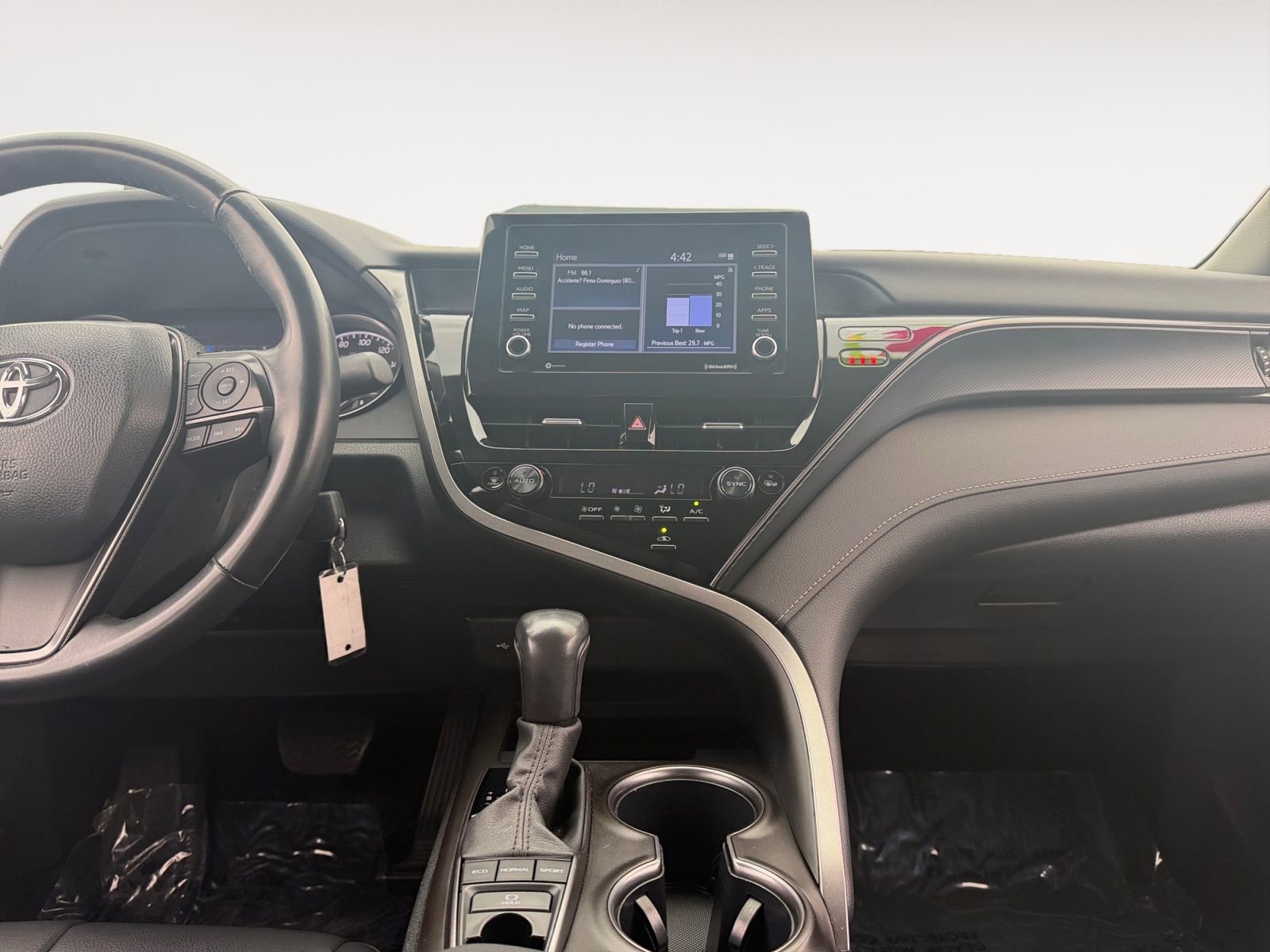 Certified 2024 Toyota Camry SE w/ Cold Weather Package image 11