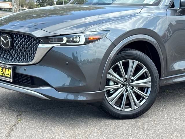 New 2025 MAZDA CX-5 Signature video 4