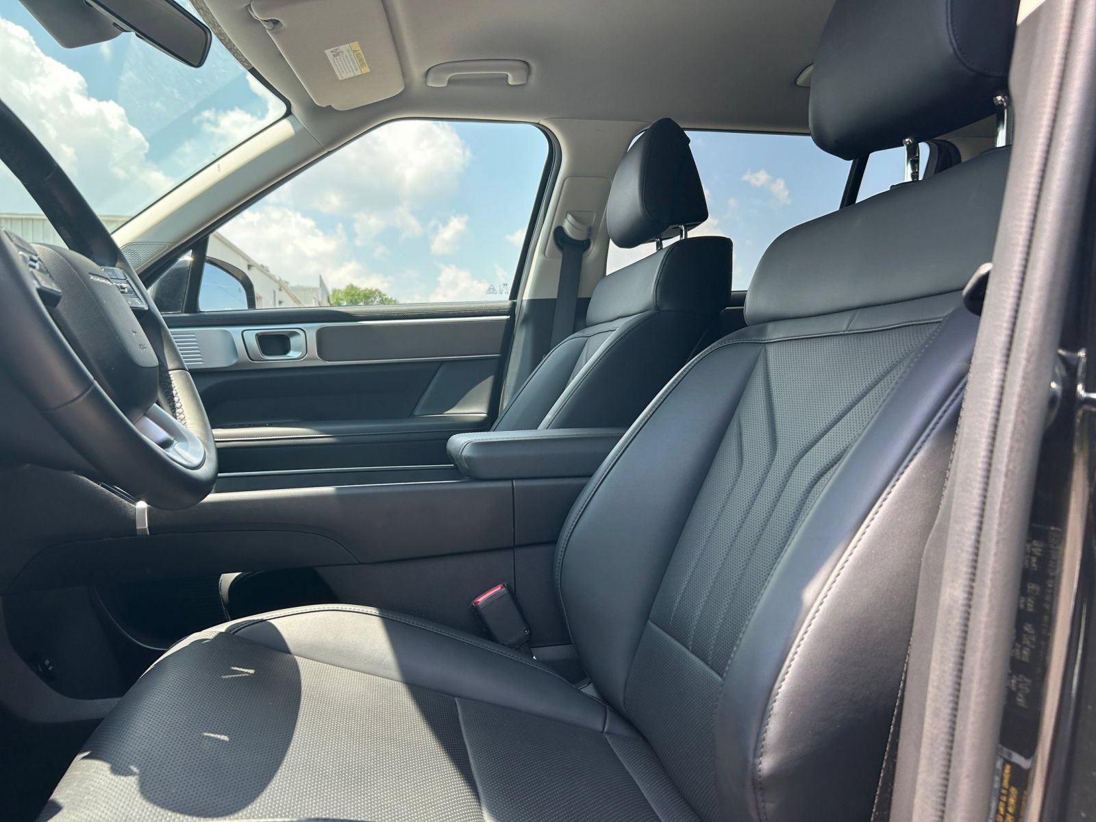 Used 2026 Hyundai Santa Fe SEL AWD/4WD image 19
