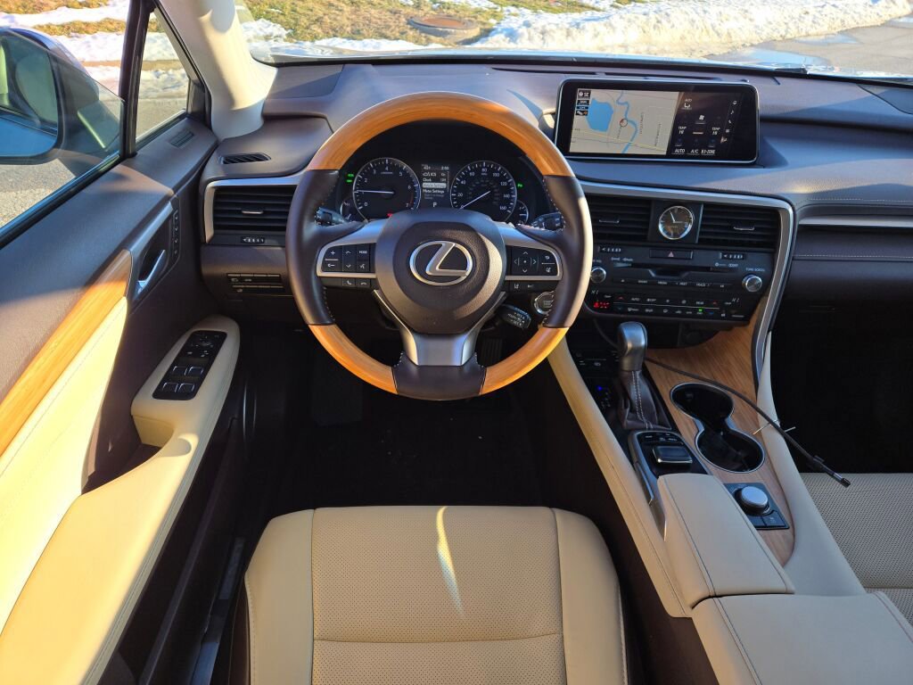 Used 2018 Lexus RX 350L FWD image 18