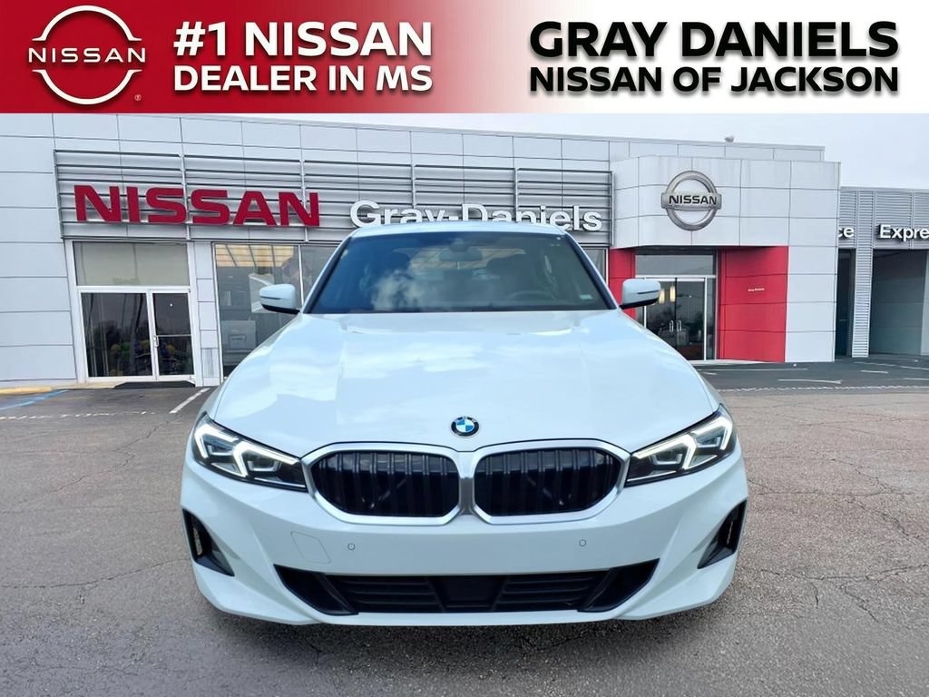 Used 2025 BMW 330i Sedan RWD video 2