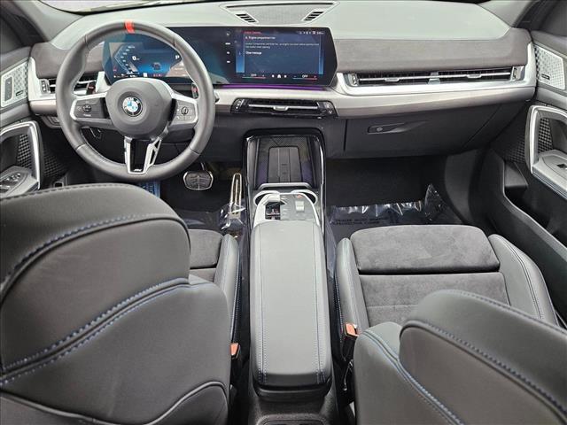 Used 2024 BMW X2 M35i image 16