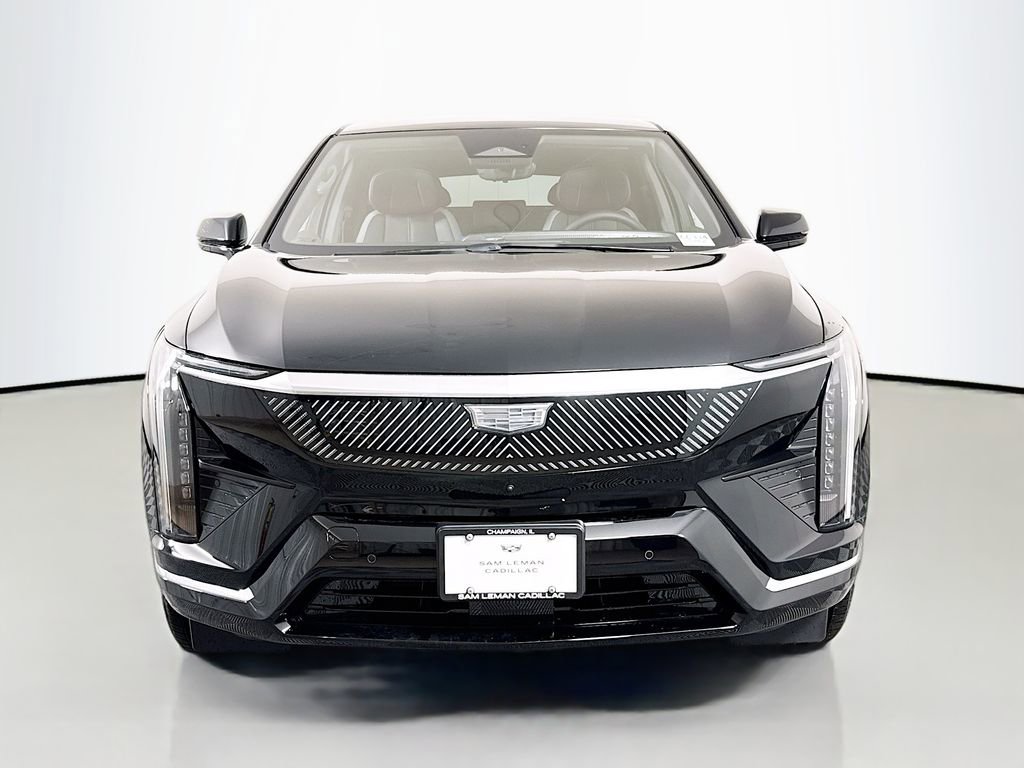 New 2026 Cadillac Optiq Luxury 1 image 2