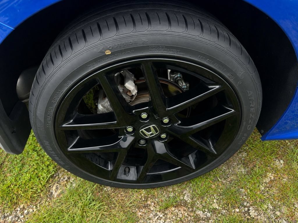 Used 2023 Honda Civic Sport image 18