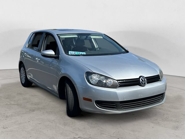 Used 2014 Volkswagen Golf 4-Door FWD image 3