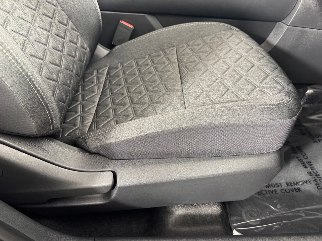 Used 2026 Nissan Kicks SV FWD image 37