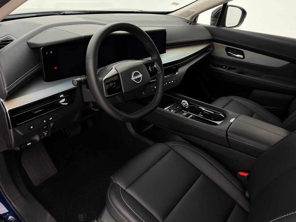 Used 2025 Nissan Murano SL image 3