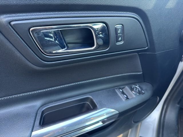 Used 2015 Ford Mustang GT RWD image 21