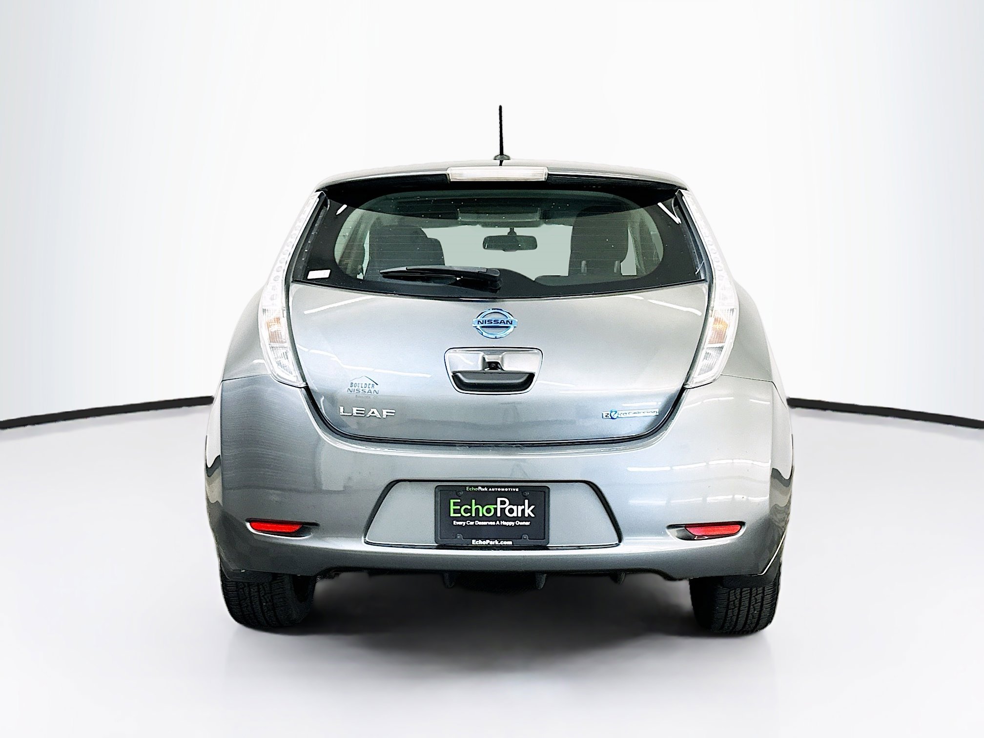 Used 2015 Nissan Leaf SV w/ LED & Quick Charge Package FWD image 7
