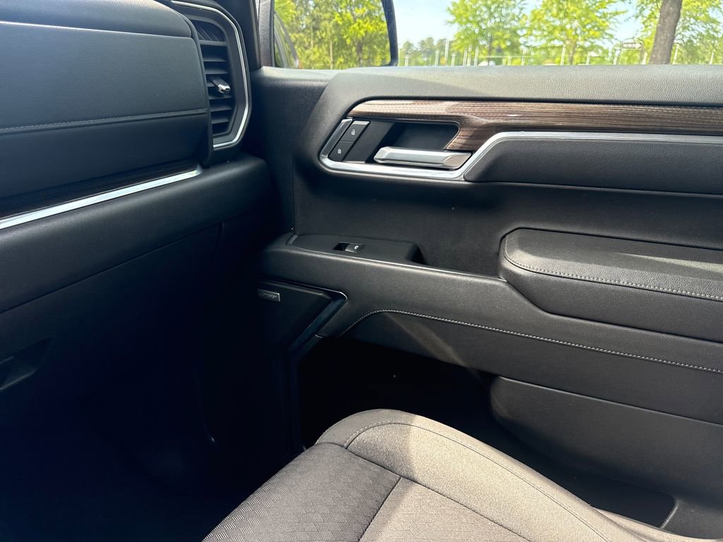 Used 2023 Chevrolet Silverado 1500 RST image 17