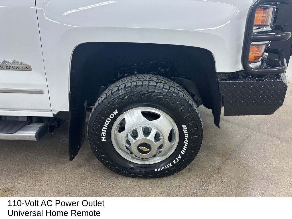 Used 2019 Chevrolet Silverado 3500 High Country w/ Duramax Plus Package image 16