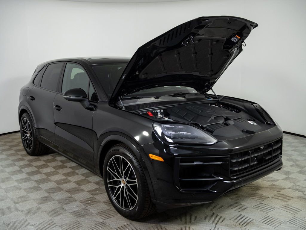 New 2026 Porsche Cayenne image 35
