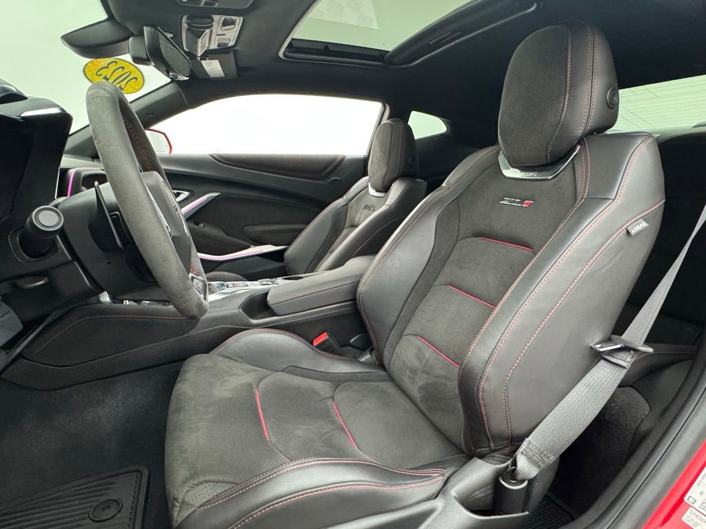 Used 2023 Chevrolet Camaro ZL1 image 17