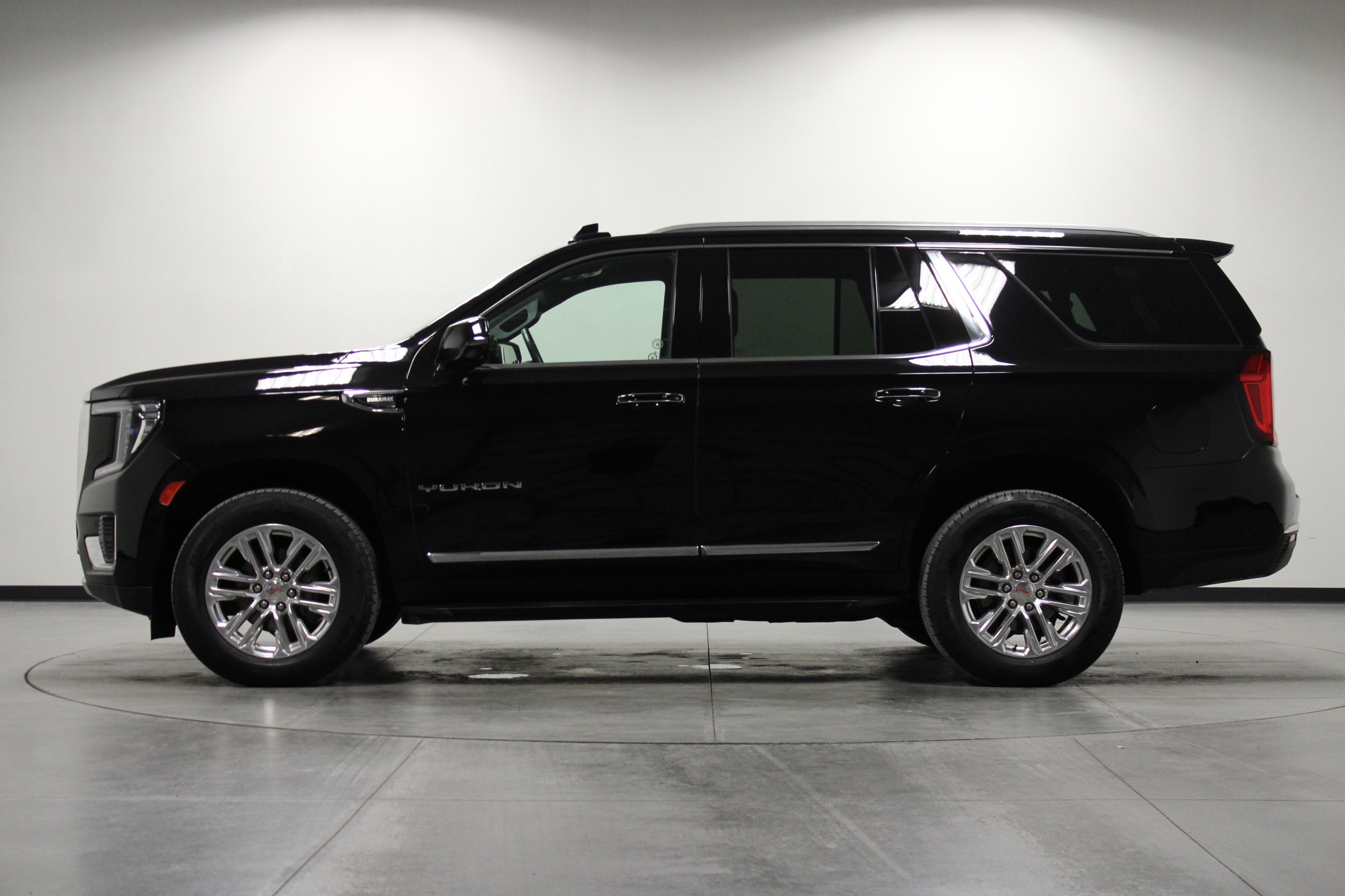 Used 2024 GMC Yukon SLT image 7