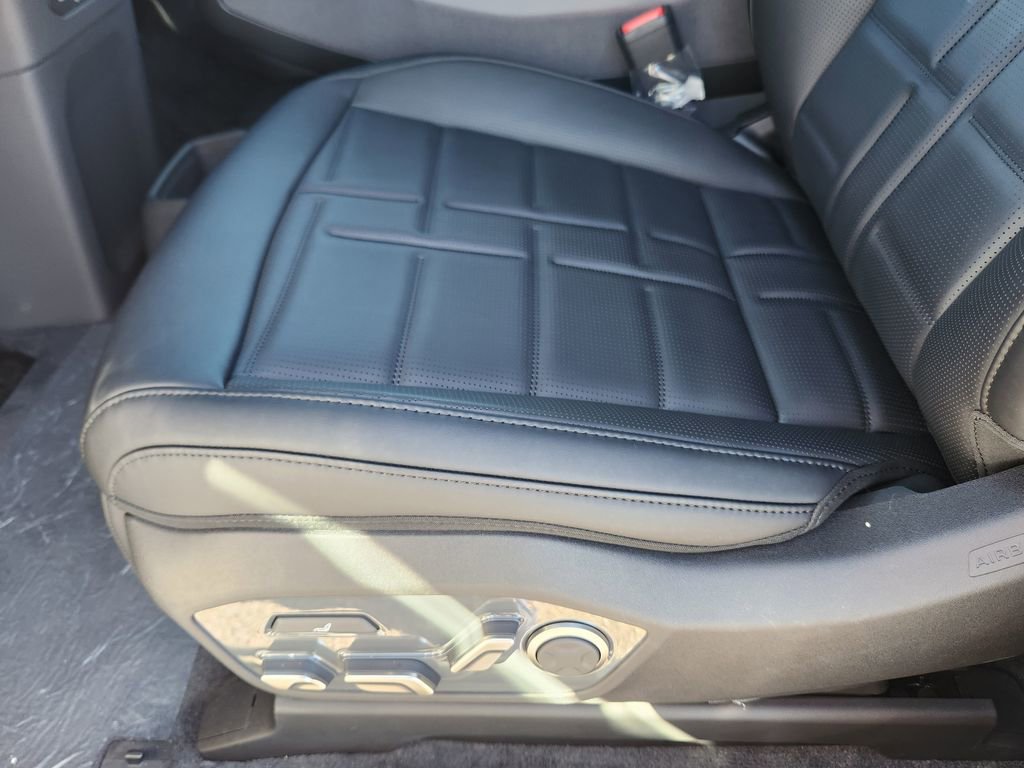 New 2026 Kia EV9 Land image 10