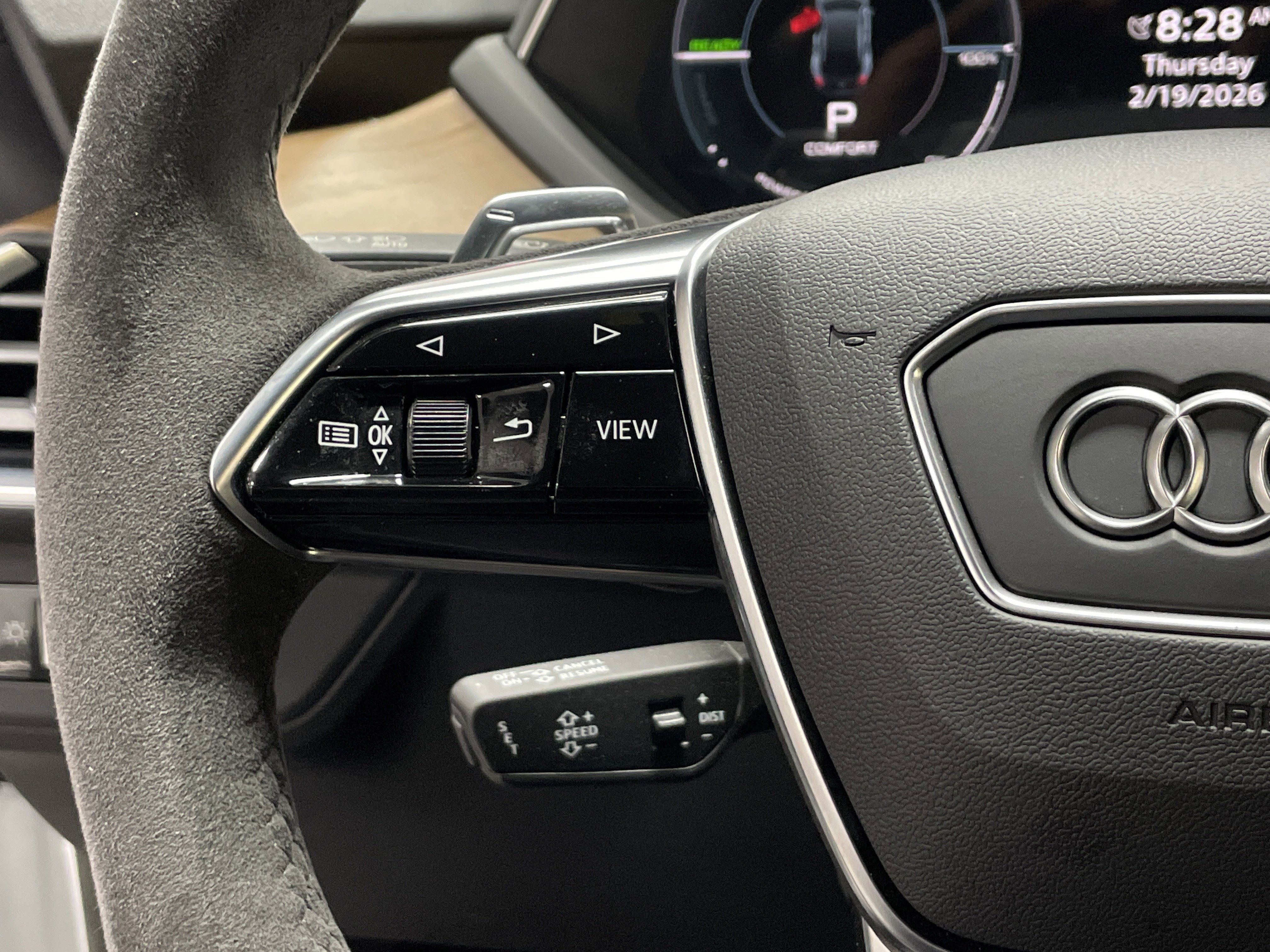 Used 2023 Audi e-tron GT Premium Plus image 21