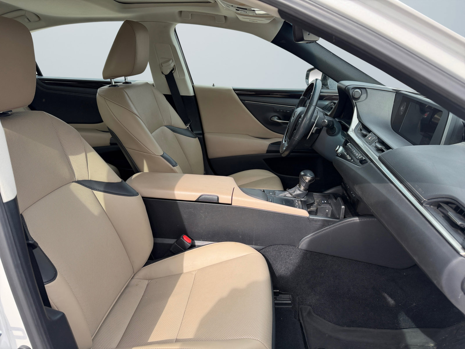 Used 2021 Lexus ES 250 w/ Premium Package image 17