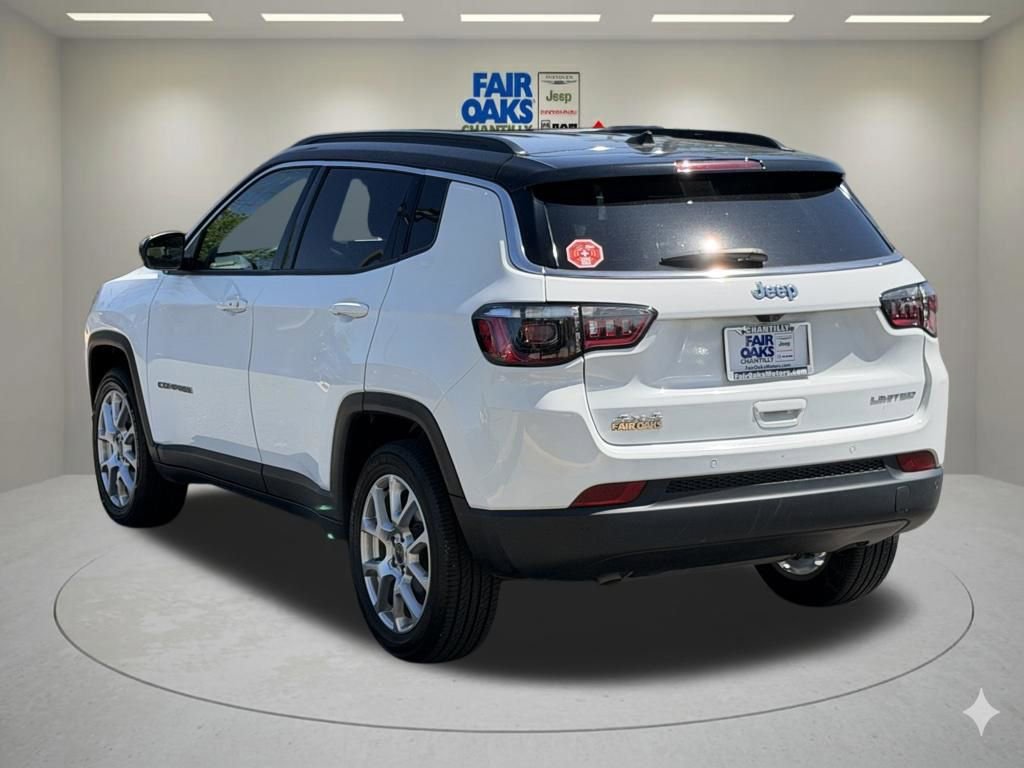 Certified 2025 Jeep Compass Limited AWD/4WD image 10