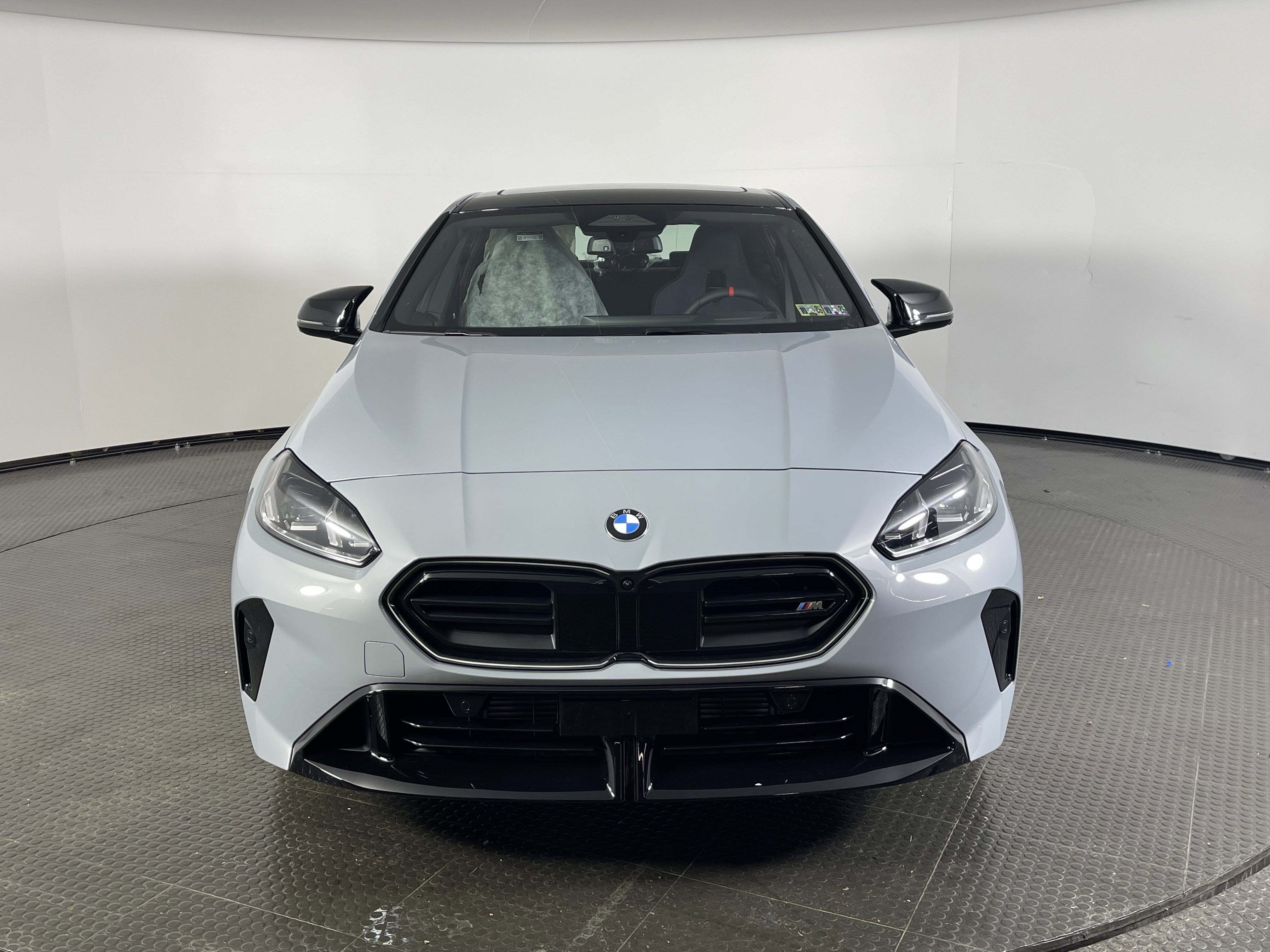 New 2026 BMW M235i xDrive w/ Technology Package image 3