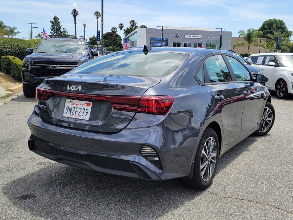 Certified 2024 Kia Forte LXS w/ LXS Technology Package FWD image 2