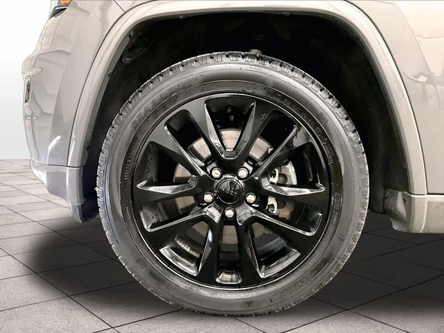 Used 2021 Jeep Grand Cherokee Laredo X AWD/4WD image 8