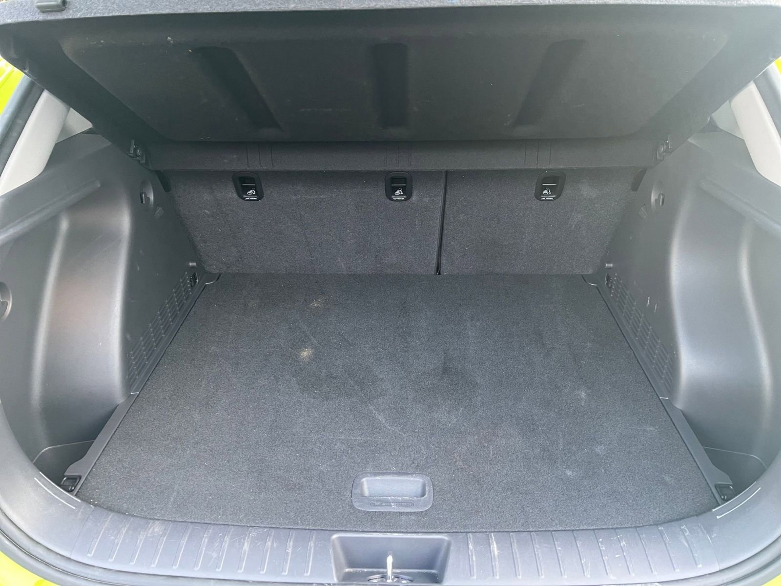 Used 2025 Hyundai Kona SEL image 24