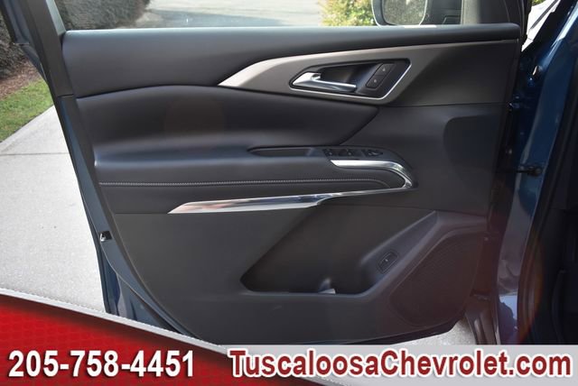New 2026 Chevrolet Traverse LT w/ Driver Confidence Package FWD image 14
