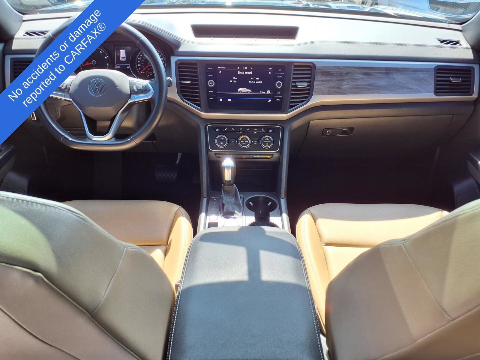 Used 2020 Volkswagen Atlas Cross Sport SE w/ Panoramic Sunroof Package AWD/4WD image 14