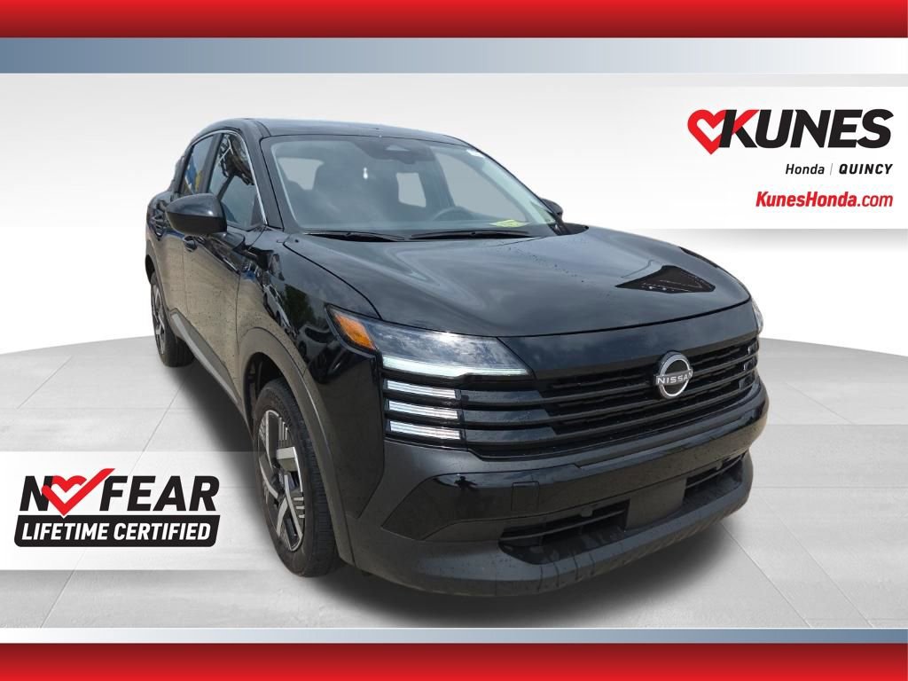 Used 2025 Nissan Kicks SV