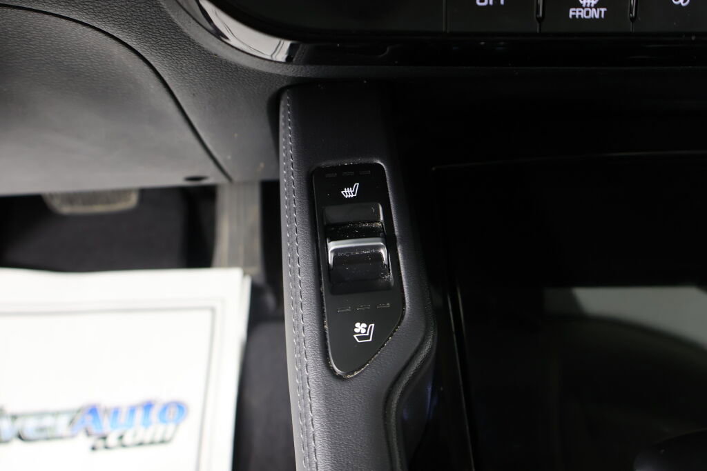 Used 2020 Kia Telluride EX image 35