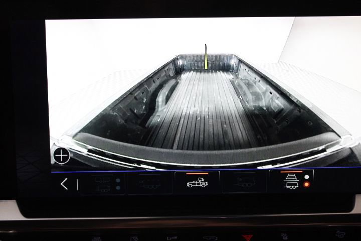 Used 2024 GMC Sierra 2500 SLT w/ SLT Convenience Package image 40