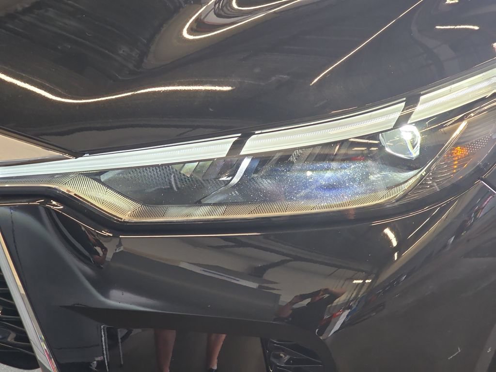 Used 2023 INFINITI QX60 Sensory w/ Cargo Package AWD/4WD image 34