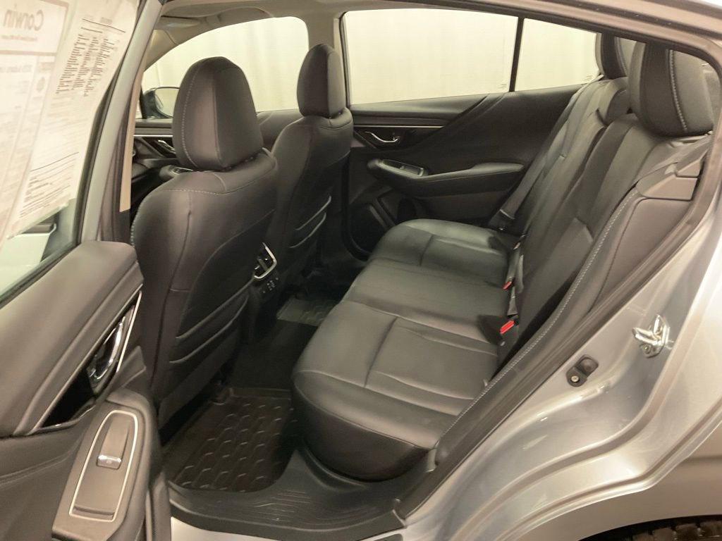 Used 2025 Subaru Legacy Limited image 31